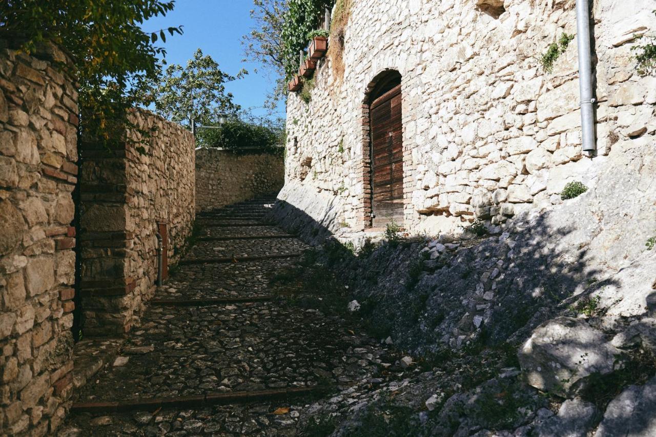 Albergo Diffuso Crispolti Labro Exterior photo