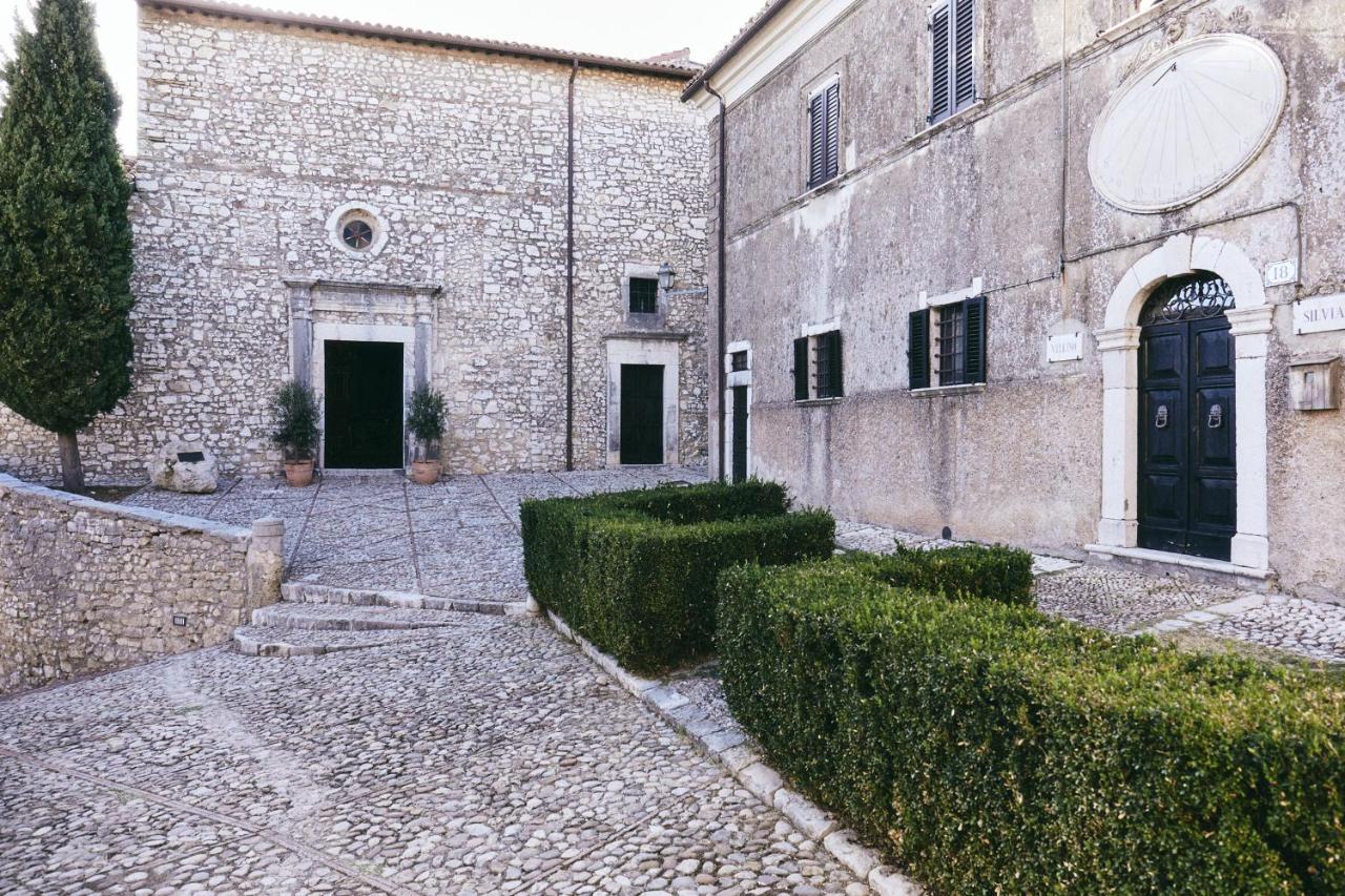 Albergo Diffuso Crispolti Labro Exterior photo